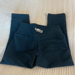 Booty by Brabants crop leggings- croc